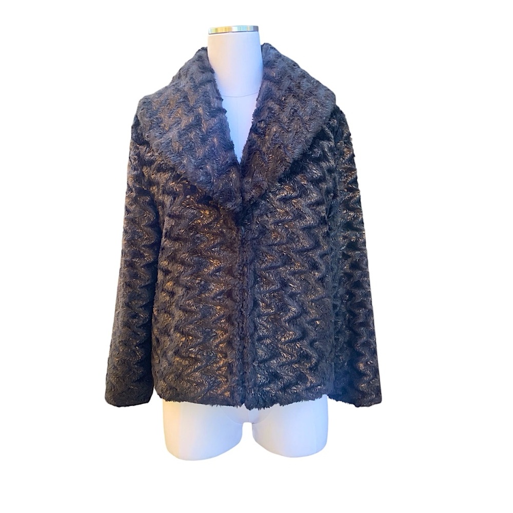 ALICE & OLIVIA Metallic Bronze Faux Fur Jacket. Cropped. Shawl Collar. Sz S-M.